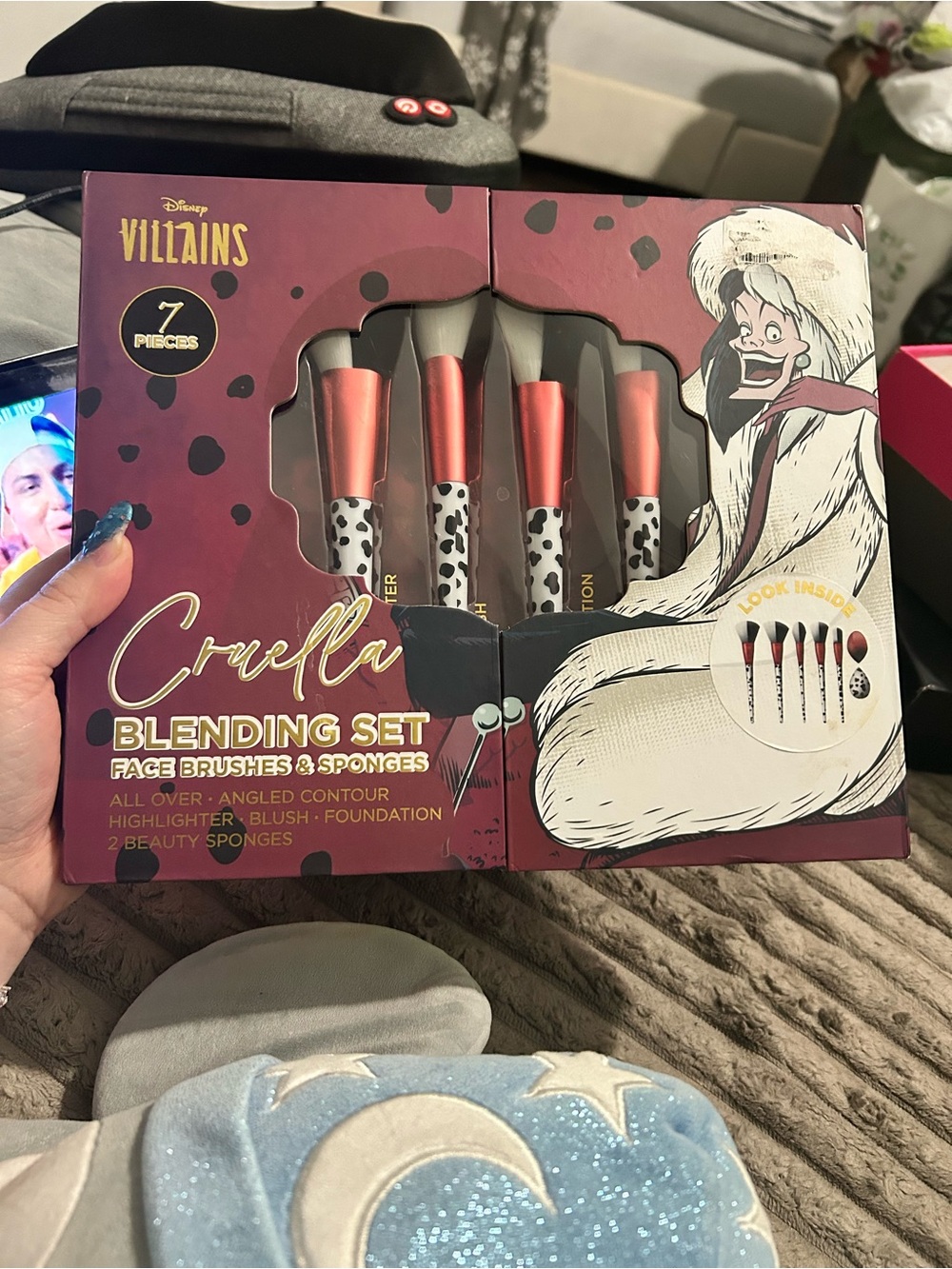 Makeup Brushes & Sponges